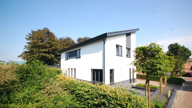 Verbouwing Moderne Woning Architectuur Raalte Wit Stucwerk Vlakke Pan Antraciet © Tijmen Bos Architecten Deventer 1920X1080 Verbouwing Moderne Woning Architectuur Raalte Wit Stucwerk Vlakke Pan Antraciet © Tijmen Bos Architecten Deventer 1920X1080